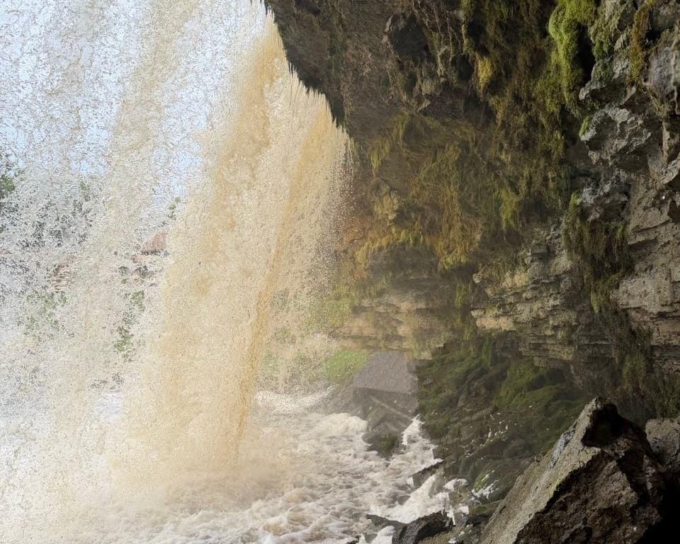 Водопад Ягала